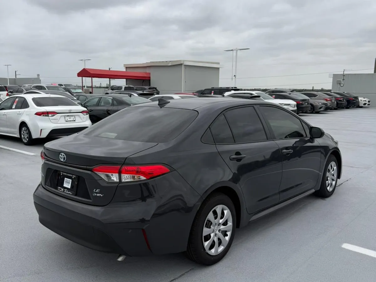 2025 Toyota Corolla Hybrid LE