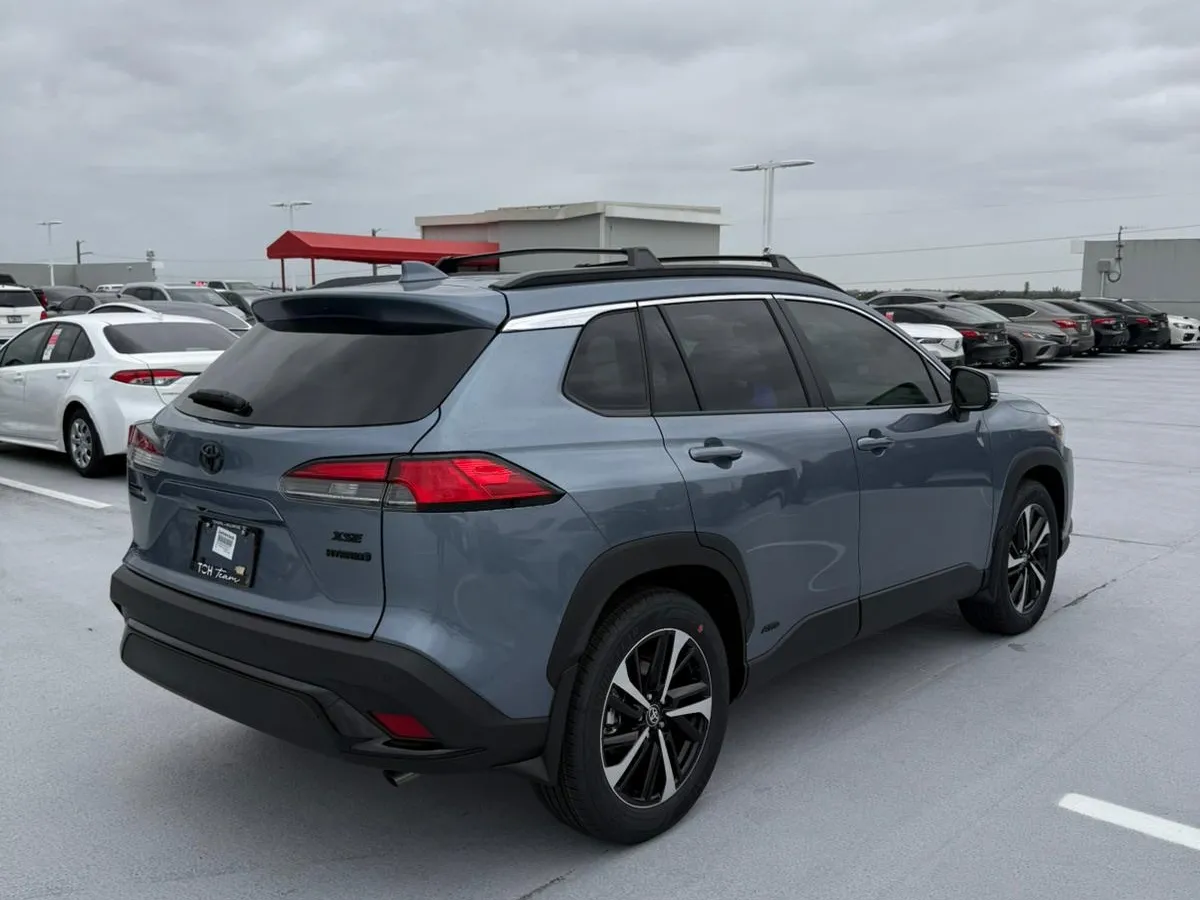 2025 Toyota Corolla Cross XSE Hybrid